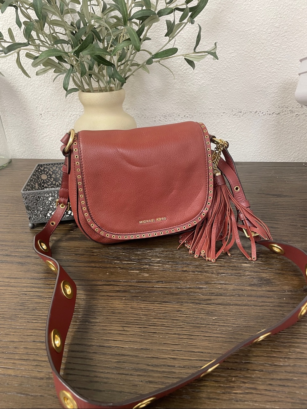 Michael Kors Crossbody Leather Saddle bag w/ Guitar Strap
